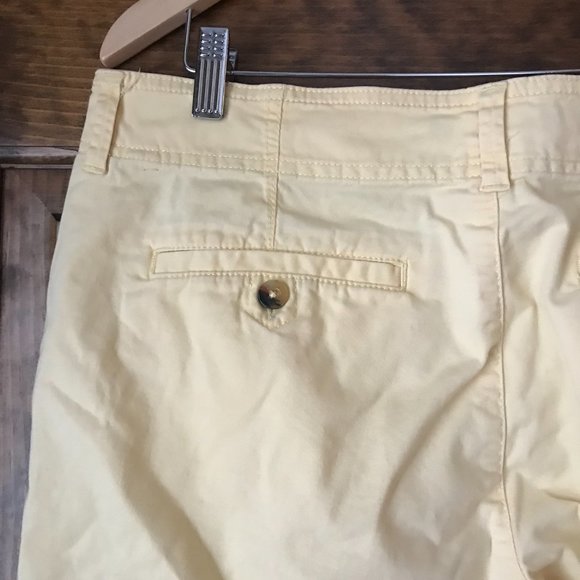 Lee Yellow Midrise Fit Bermuda Shorts Size 14 Medium - Picture 7 of 9